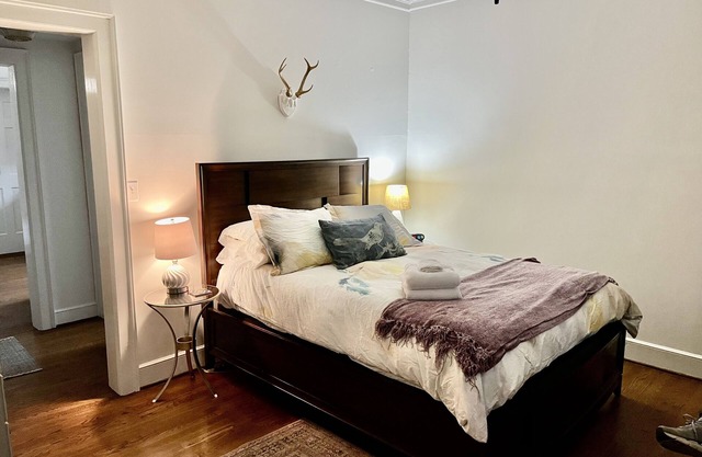 One-Bedroom Condo near Medical District