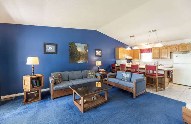 One Bedroom Harbor View Condo
