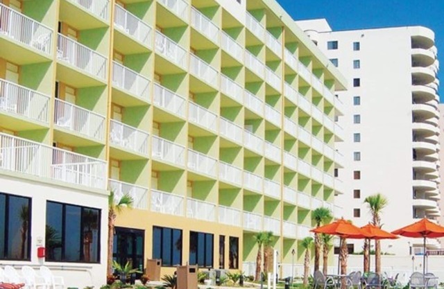 One Bedroom Ocean Front Luxury Condo, Daytona Beach (1724036)