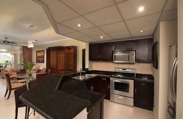 One-Bedroom Suite