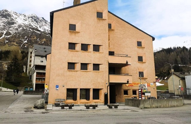 One-room apartment 'Claudia' in San Bernardino in the centre