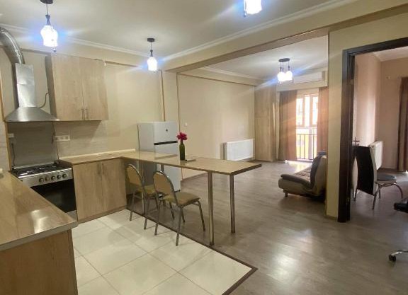 One-room furnished apartment