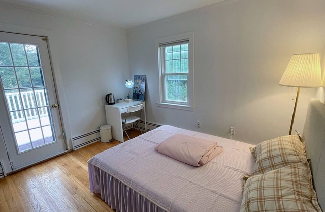 One room with full size bed