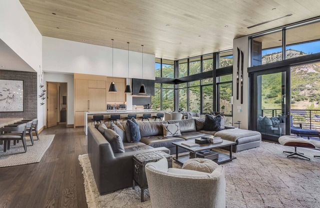 One Snowmass West 601