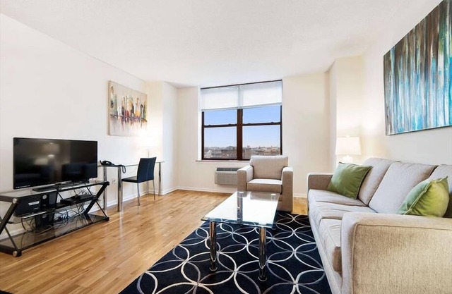Onsite Retail & 24hr Gym | Hoboken Waterfront | nr Hudson Square