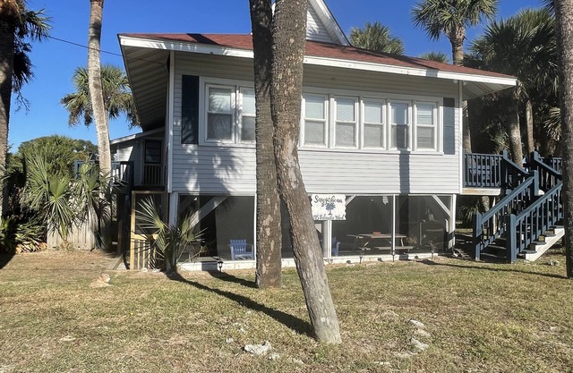 Original Edisto Beach Cottage nAcross the Street from the Beach