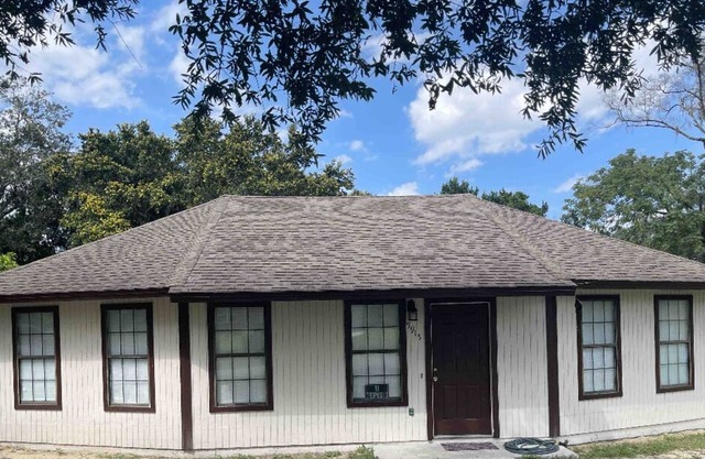 Orlando Cozy 3 BR Home Central Near Universal