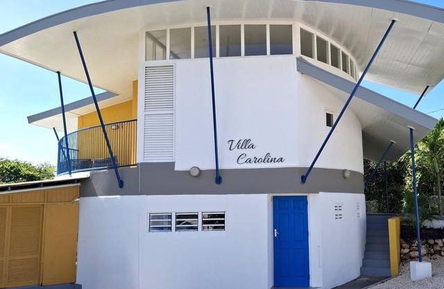 Our very centrally located family home. Mambo Beach 5 min and Willemstad 10 min.