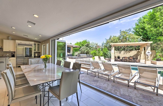 Outdoor Kitchen: Desert Dream Home in Scottsdale!