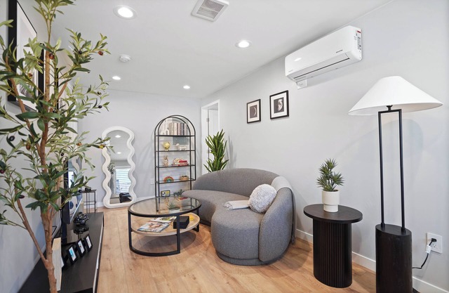 Outstanding BrandNew Chill Oasis