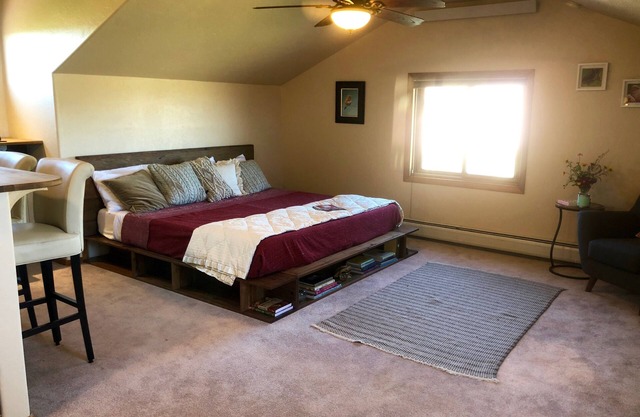 Owl's Nest : Views & Comfort 9 Miles from Durango *Sanitized & High Speed Wi-Fi*