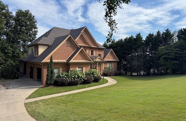 Oxmoor Retreat — 10th at Oxmoor Valley Golf Course