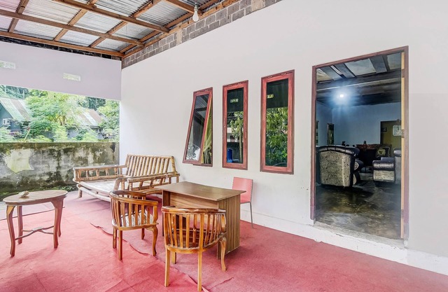 OYO 90924 Tarsius Homestay
