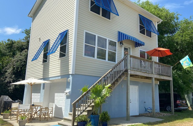Oyster Shack by the Bay/4 minutes to Morehead City Waterfront/Big Rock Landing