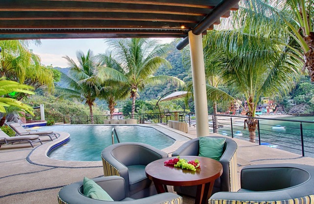 P V South Shore Luxury Accommodations