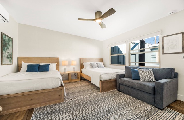 Pacific Beach Retreat in Heart of PB - Luxe Studio - Sleeps 5 w/A/C