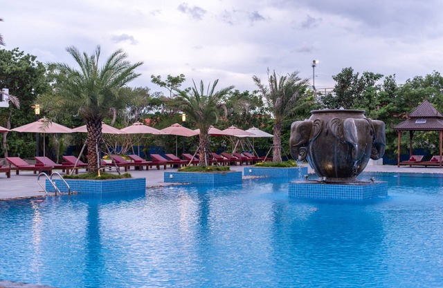 Pacific Hotel & Spa
