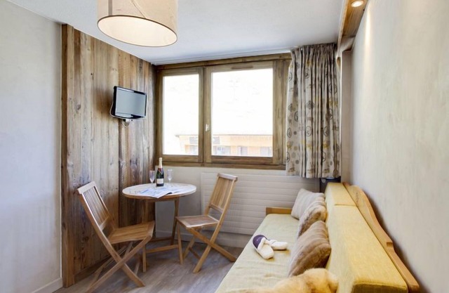 Palafour (Le Lac) by Interhome