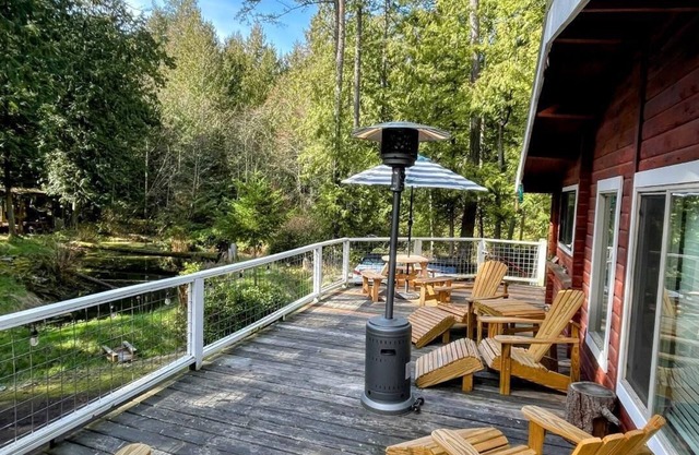 Pan Abode Cabin in the Woods on an Island