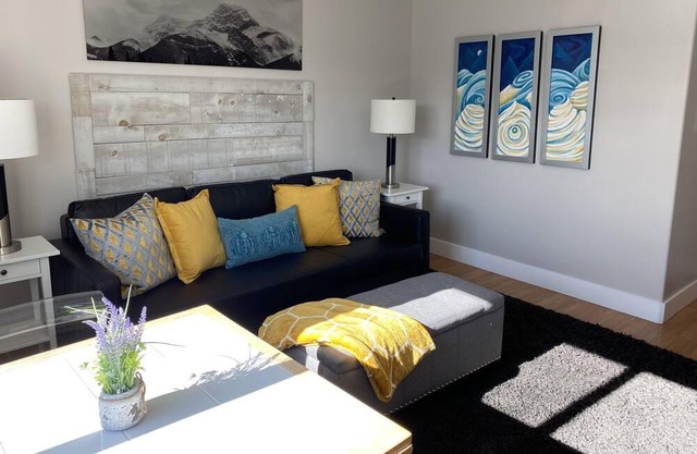 Panoramic view, 1 BR suite, NEW living room and patio!