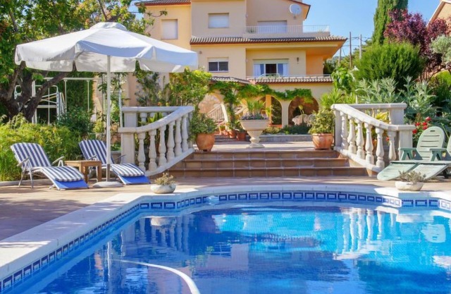 Papagayo by Interhome