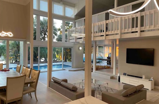 Paradise On The Laken15-20mins from the beaches & FLL airport