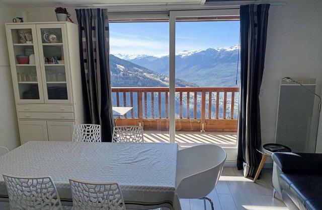 Paradiski closed to the slopes vallandry