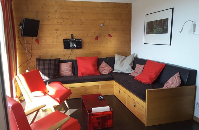 Paradiski ski in ski out plan peisey