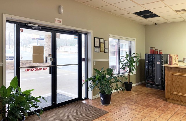 Paris Inn and Suites