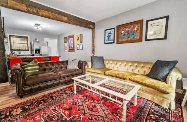 Park Circle Centrally Located Apt - Walk to Riverfront!