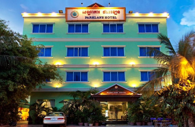 Parklane Hotel