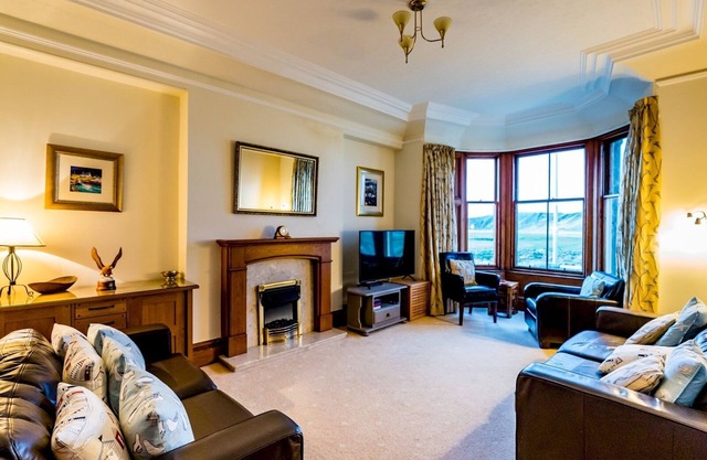 Pass the Keys | Beaufort House looking onto Golf Course