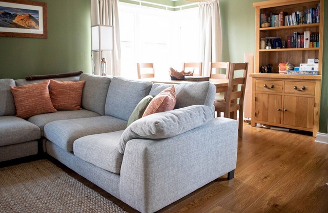 Pass the Keys | Lovely 2-bedroom rental with free parking