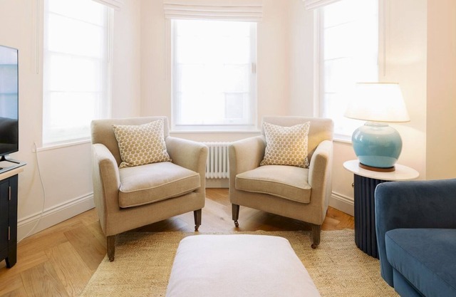 Pass the Keys | Modern Apartment near Portobello