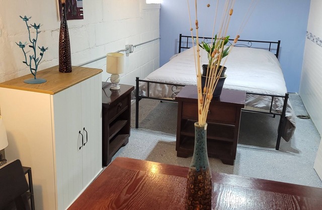 Peaceful and centrally-located place.n