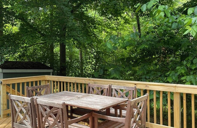 Peaceful Deck-Near Water Access+Attractions+Fun!