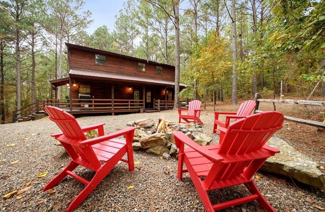 Peaceful Getaway | Hot Tub Pet-Friendly