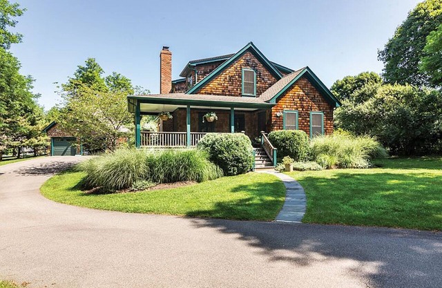Peaceful Island Retreat