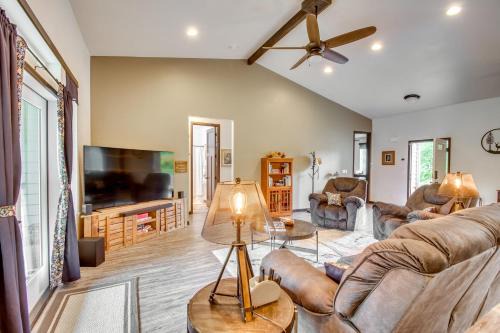 Peaceful Shelton Home with Spacious Yard and Fire Pit!