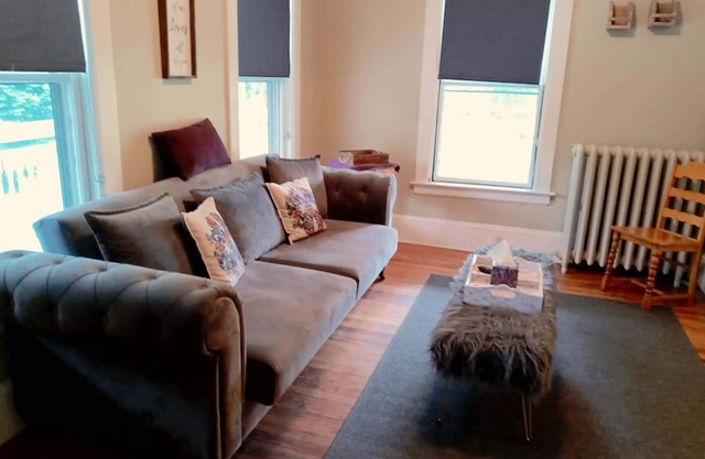 Peaceful View Guest Apartment in Historic Victorian Building