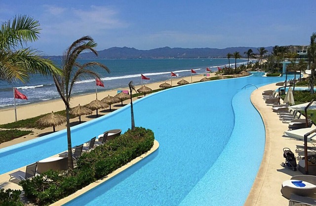 PENINSULA BEACH FRONT AN OCEAN VIEW, Nuevo Vallarta, Flamingos