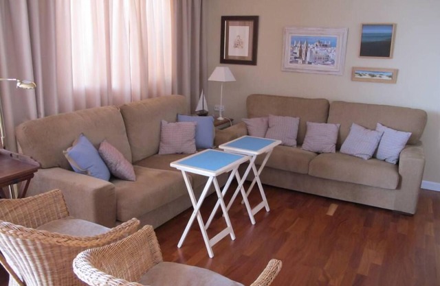 Penthouse in front of the port of Cádiz