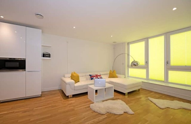 Penthouse Kew