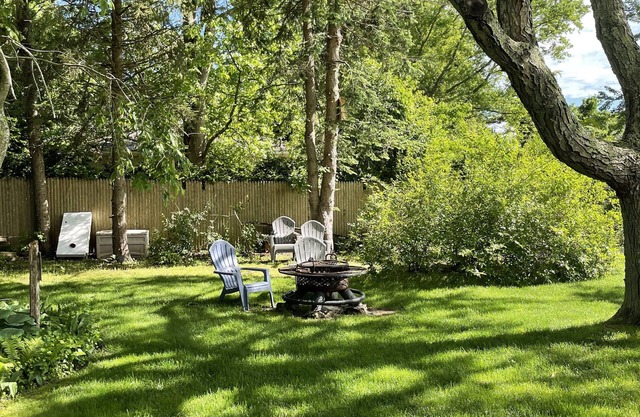 Perfect Cutchogue/Southold -North Fork Vacation Home. Very Private, close to all