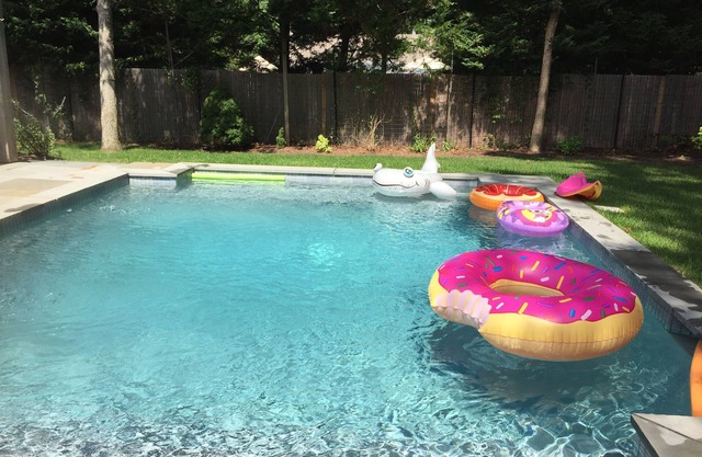 Perfect East Hampton Home for Families and friends. 10% off now for Aug & Sept