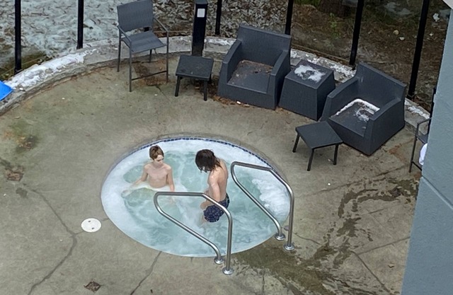 Perfect family holiday stay or quiet romantic getaway!