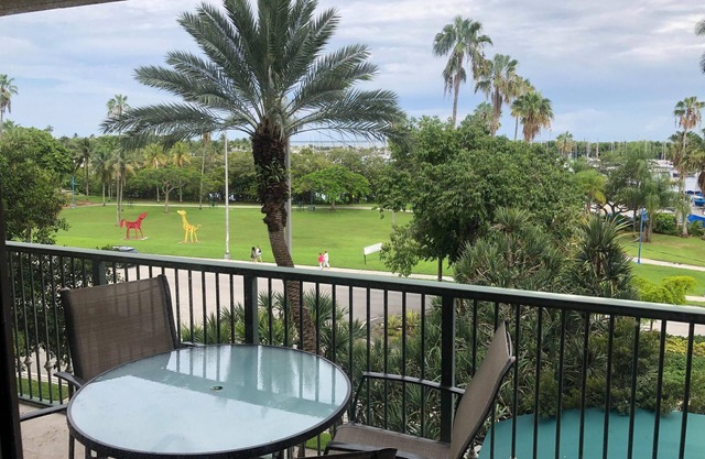 Perfect for Families, 2/2 Coconut Grove Condo