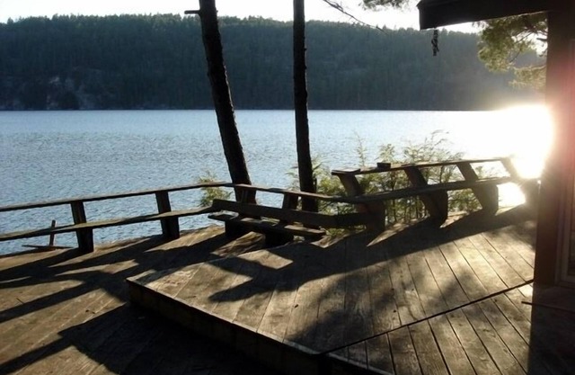 Perfect Lakeside Getaway - Craig's Pond Cabin (45m from Acadia National Park)