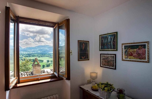 Perla two-room apartment with valley view