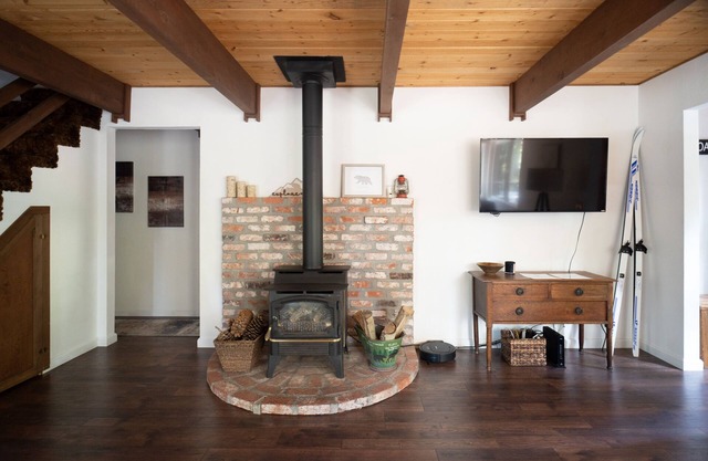 Pet and Family Friendly - Fall Retreat